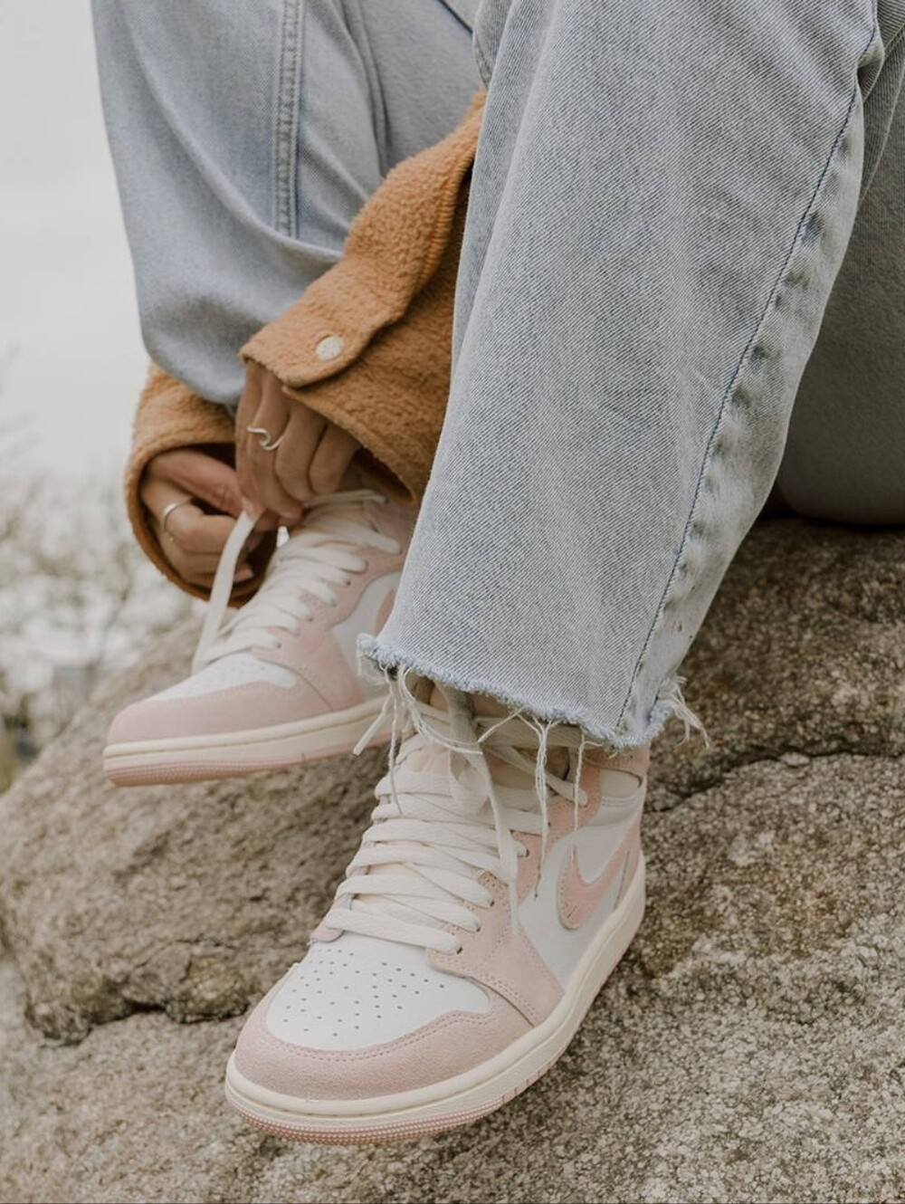 Nike Women's Air Jordan 1 High top sneakers Washed Pink suede pastel size 7.5